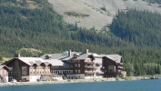 PICTURES/Many Glaciers Hotel/t_MGH3.JPG